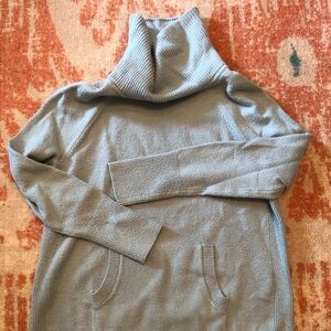 Loft Women’s Blue shawl collar sweater with pocket Size M